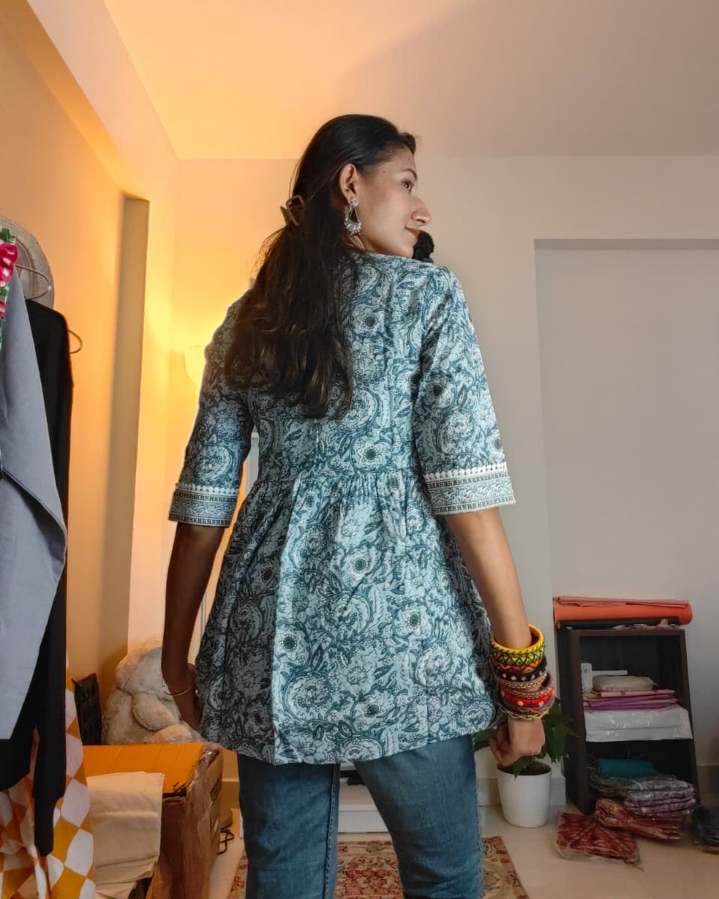 Neela Kurti Top