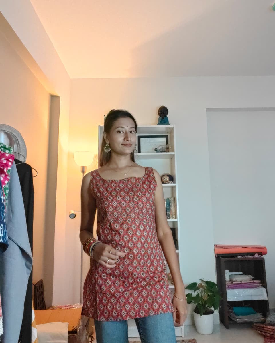 Jannat Sleveless short Kurti