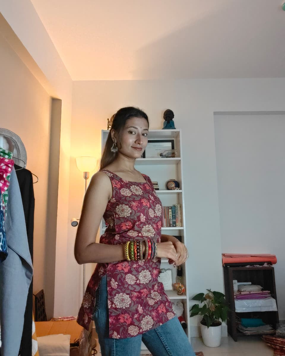 Jannat Sleveless short Kurti